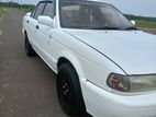 Nissan Sunny Saloon 1990