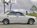 Nissan Sunny 1997