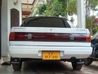 Nissan Sunny trad B12 1988