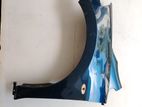 Nissan Tiida Fender