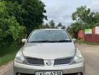 Nissan Tiida Latio 2008