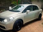 Nissan Tiida Latio 2008