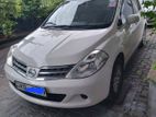 Nissan Tiida Latio 2010