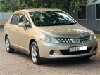 Nissan Tiida Latio 2010