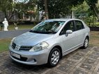 Nissan Tiida Latio 2010