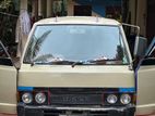 Nissan Vanette 1984