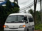 Nissan Vanette 2001