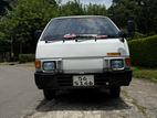 Nissan Vanette VUJC22 1990