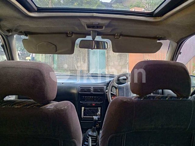 Nissan Wingroad 1997 photo 4