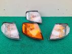 Nissan Wingroad Y11 Front Signal Light