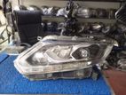 Nissan X- Trail Head light