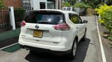 Nissan X-Trail Hybrid 2015