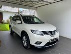Nissan X-Trail Hybrid 2015