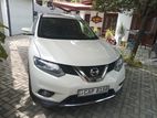 Nissan X-Trail Hybrid 2016
