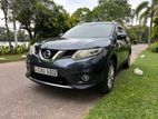 Nissan X-Trail Hybrid 2016