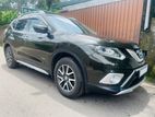 Nissan X Trail Hybrid for Rent