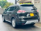 Nissan x Trail Hybrid For Rent