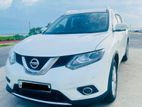 Nissan X Trail Hybrid for Rent
