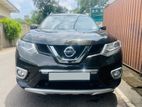 Nissan X-Trail Hybrid JEEP - RENT A CAR