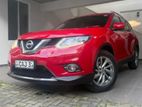 Nissan X-Trail Non-Hybrid 2015