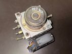 Nissan X Trail NT30 ABS Actuator