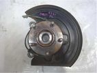 Nissan X-Trail NT31 Front Hub with Knuckle Arm