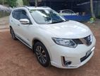 Nissan X-Trail SUV For Rent