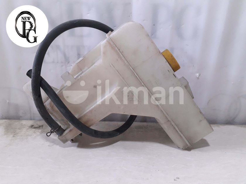 Nissan X Trail T30 Radiator Overflow Tank in Kurunegala City ikman
