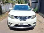 Nissan Xtrail Hybrid SUV for Rent