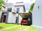 Nittambuwa Town Luxury New House for Sale