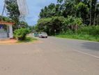නිට්ටඹුව උෘරපොල අවටින් බිම් කොටස්