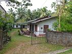 නිවාස 2ක් සහිත පර්චස් 31 ඉඩම වතුපිටිවල