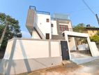 (NNI326) Architect designed super luxury house for sale in Hokandara