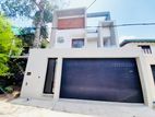 (NNI385) Brand New 3 Story House Sale At Jubbli junction Nugegoda