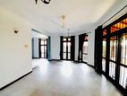 (NNI396) 03 Story House With 7.78 P Sale At Udahamulla Nugegoda