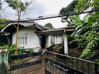 (NNI401) 13.5 P LAND With Old House Sale At Jambugasmulla Mw. Nugegoda