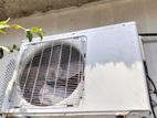 Non Inverter Airconditioner
