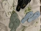 normal flat slippers