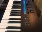 Novation Launchkey 49 MK3 Midi Keyboard