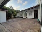 (NR304) Luxury House for Rent in Colombo 05