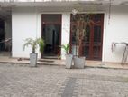 NSR(128) Ground floor house for rent face to main road iN Athurugiriya
