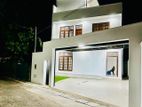 ￭ Nugegoda 04BR House For Sale (NK11426)