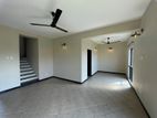 Nugegoda : 2BR (1250sf) Luxury Apartment for Sale