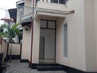 Nugegoda : 3BR (7P) House for Sale at Ambuldeniya