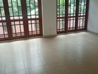 Nugegoda : 4BR (9P) House for Sale at Mirihana