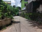 Nugegoda, A Land of 20 Perches Facing Railway Avenue for Sale