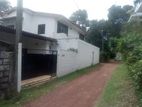 Nugegoda house for sale near to campus