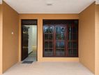 Nugegoda Luxury 2 Bedroom house for rent