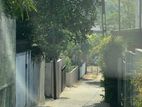 Nugegoda Mirihana 20 Perches Land with Old House for Sale