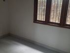 Nugegoda Papiliyana House Available For Rent
